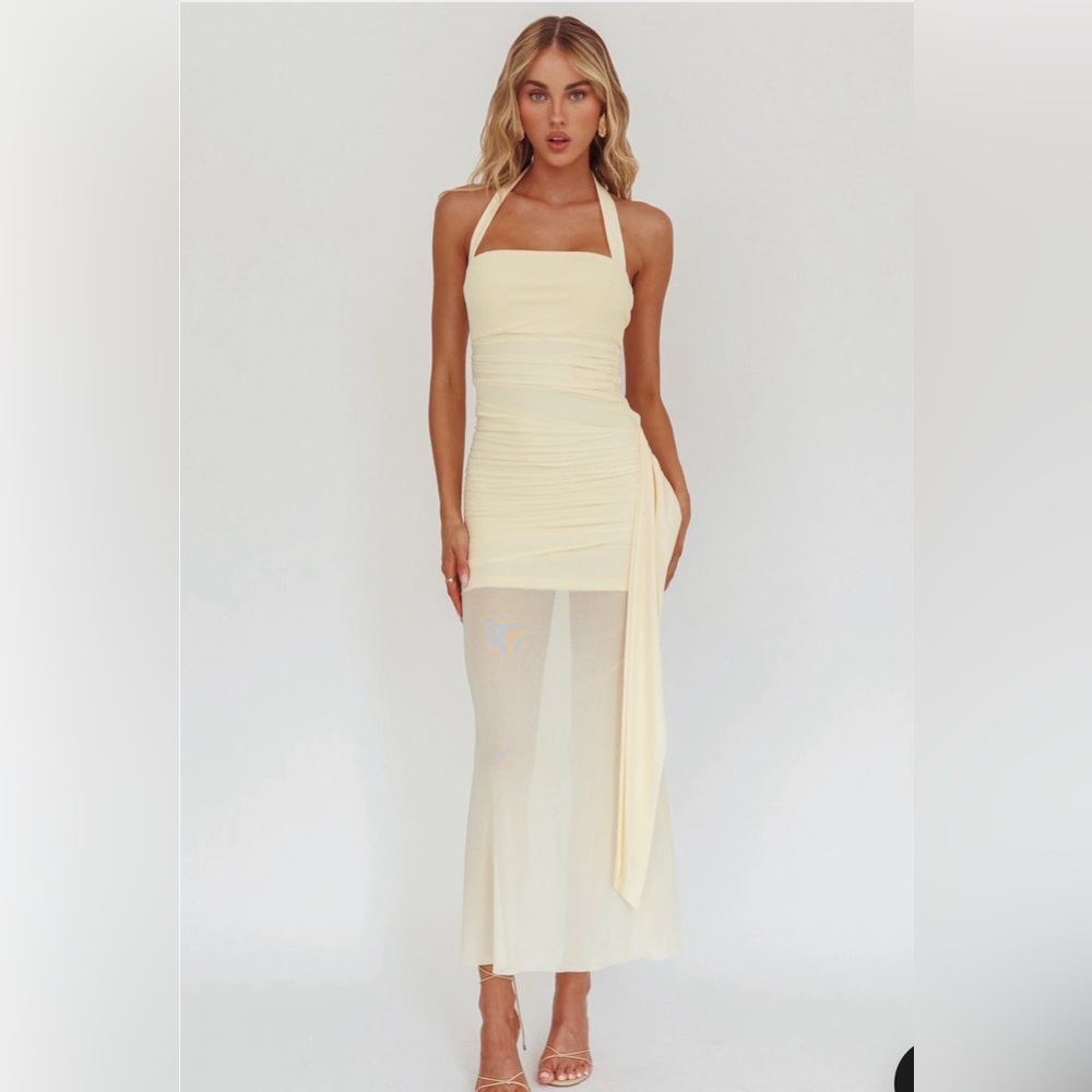 Rebekah Halterneck dress selfie Leslie saints and secrets butter yellow